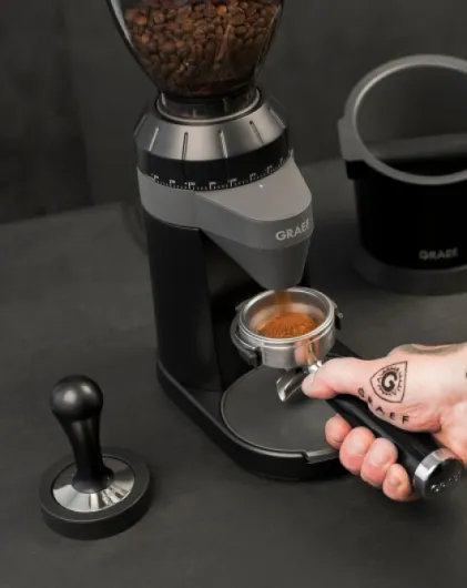 GRAEF CM802 - Moulin à café électrique, broyeur conique en acier inoxydable, moulin à café porte-filtre Noir Mat