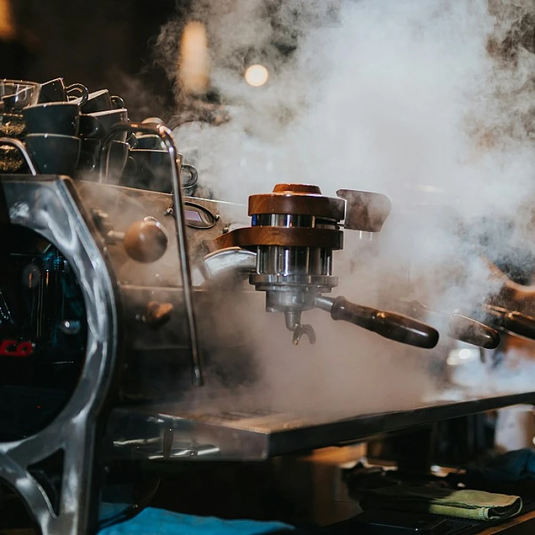Optimisez votre service avec un plateau à café professionnel