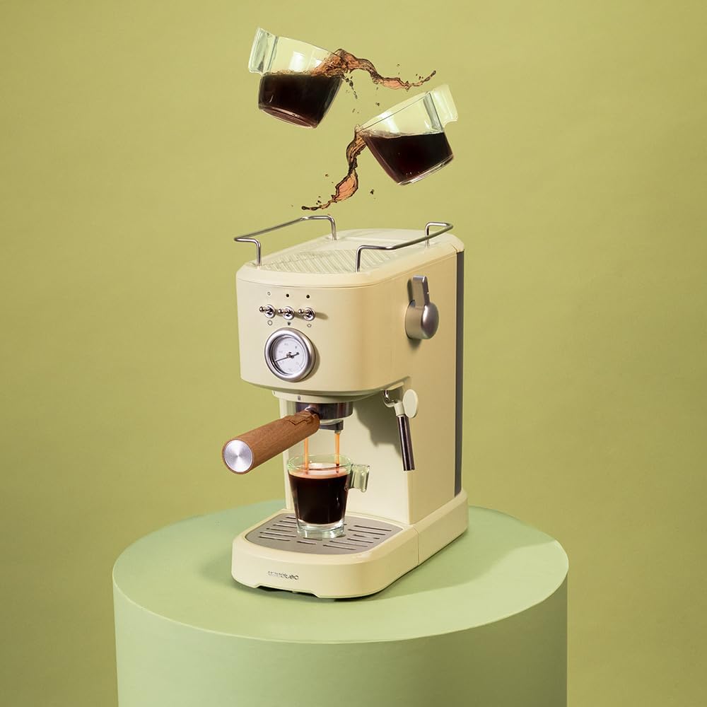 Cecotec Cafetière espresso compacte Power Espresso 20 Retro Green - 1100 W, 20 Bars, Système Thermoblock, Buse orientable, Porte-filtre avec double sortie et 2 filtres, 1,25 litre Avec manomètre Vert