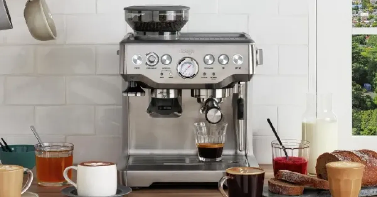 Test Sage The Barista Express : la machine qui te force à apprendre vraiment le café