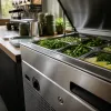 Comment choisir une saladette réfrigérée pour un service café en CHR exigeant
