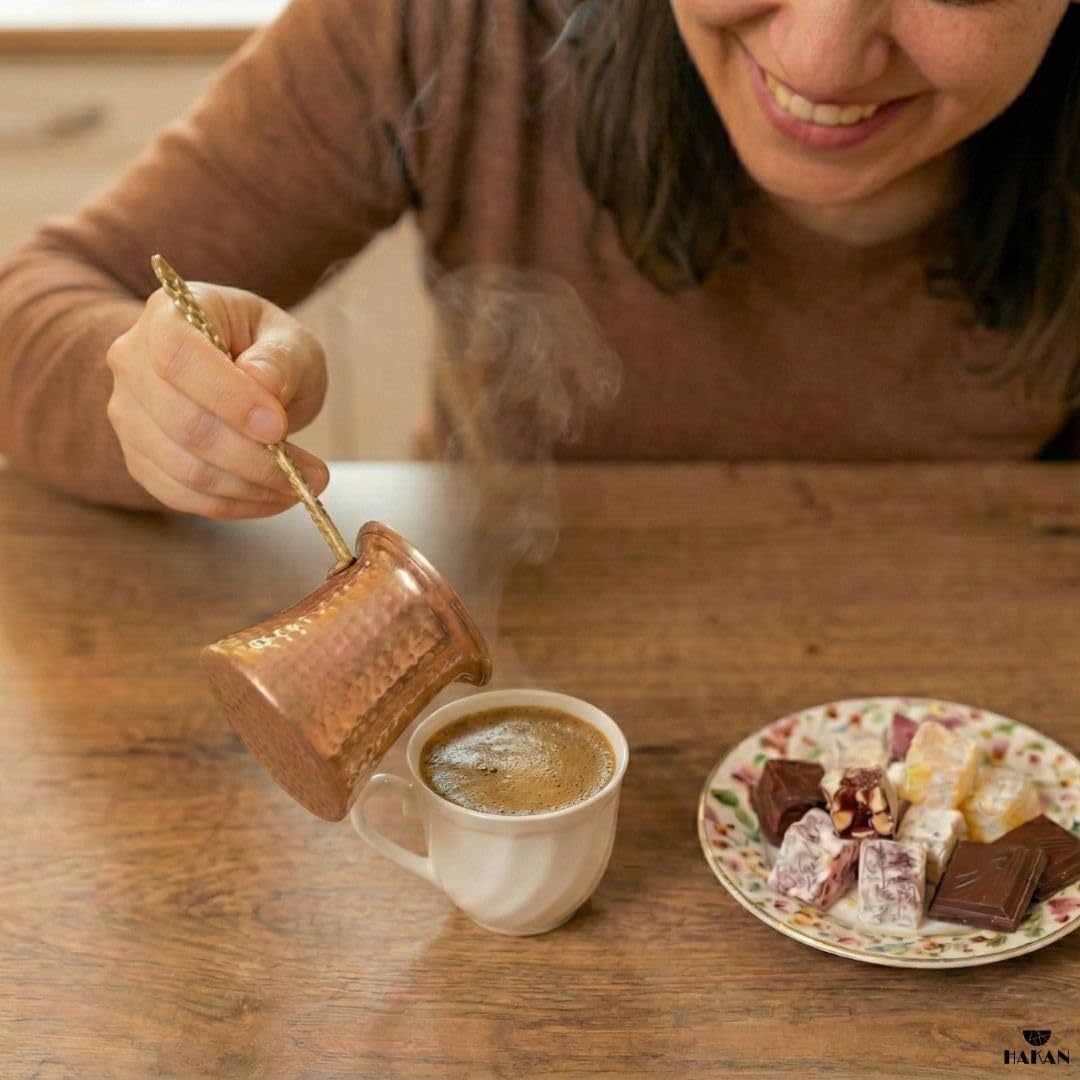Hakan Cafetière turque - Chaudière à eau, cafetière, beurre, chocolat et lait - Chaleur uniforme et rapide avec matériau en cuivre fabriqué à la main - Idée cadeau pour café, 245 cc 8.3 fl oz