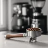 Intégrer la chicorée en grain dans les machines à café professionnelles : enjeux et solutions