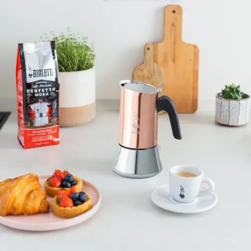 Test Bialetti New Venus 2 tasses Bronze : la petite cafetière sympa pour un espresso du matin